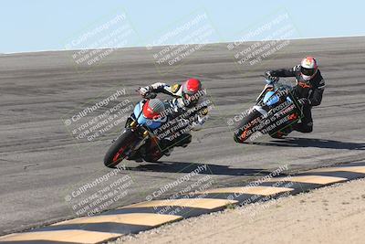 media/Oct-13-2025-Moto Forza (Mon) [[a66d839500]]/3-B Group/Session 2 (Bowl)/